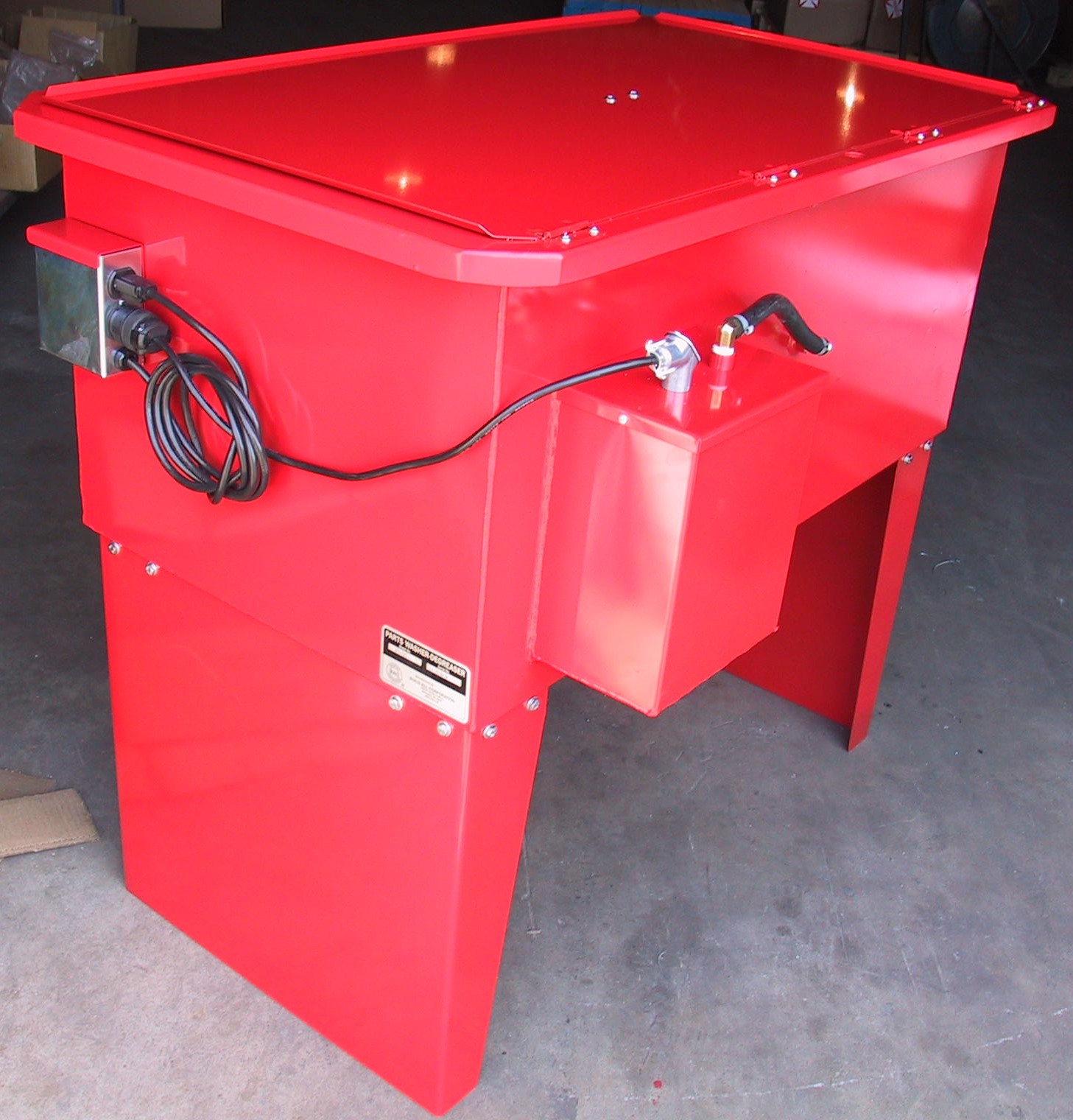 32 Gallon Red Steel Solvent Parts Washer, Recirculating, Flow-Thru